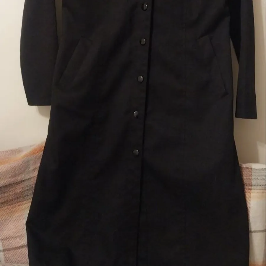مانتو مشکی درحدنو