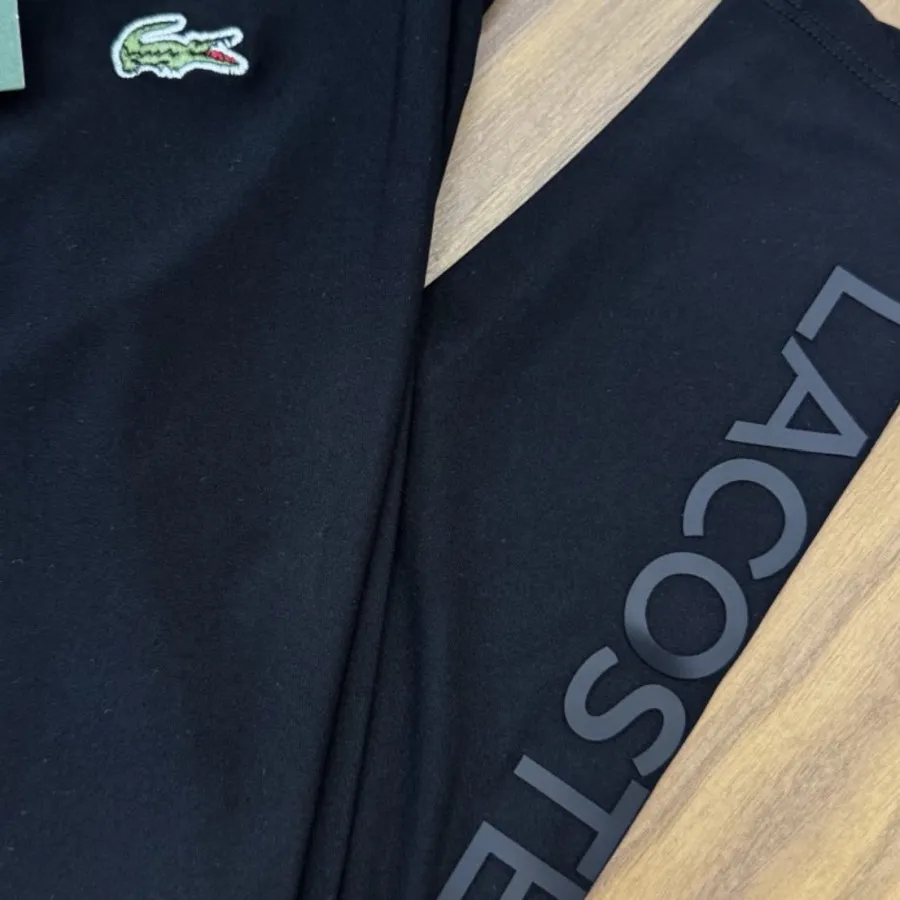 لگ Lacoste