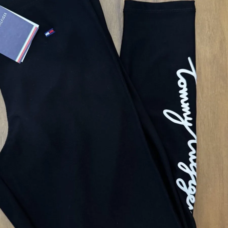لگ Tommy hilfiger