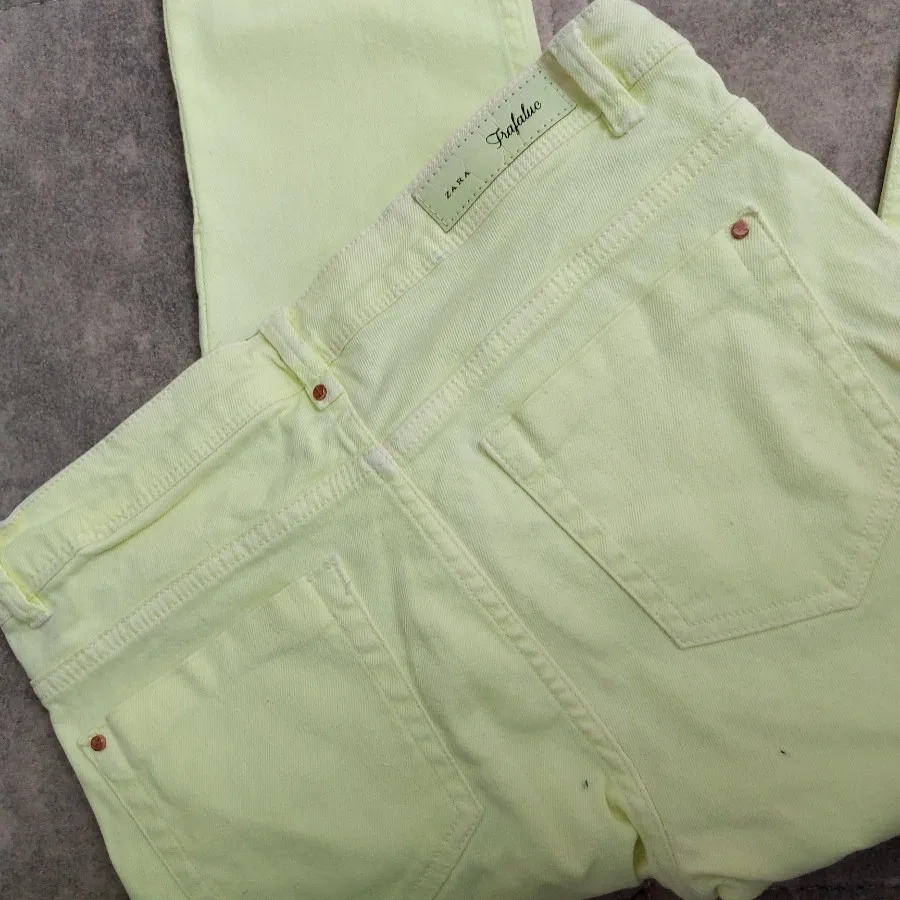 شلوار مارک zara