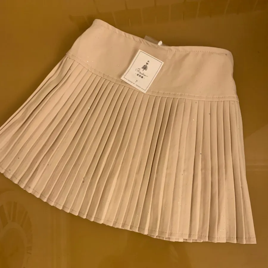 دامن پلیسه دخترانه