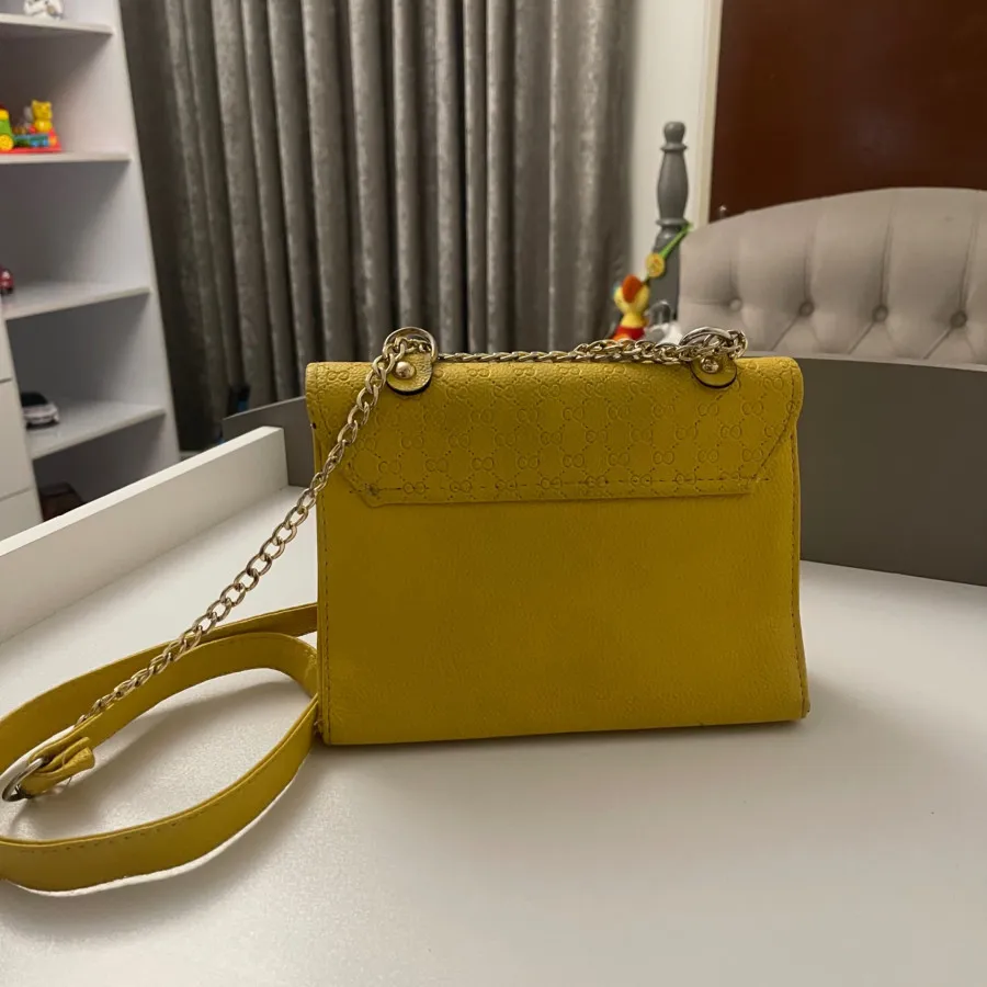 کیف ترک زرد