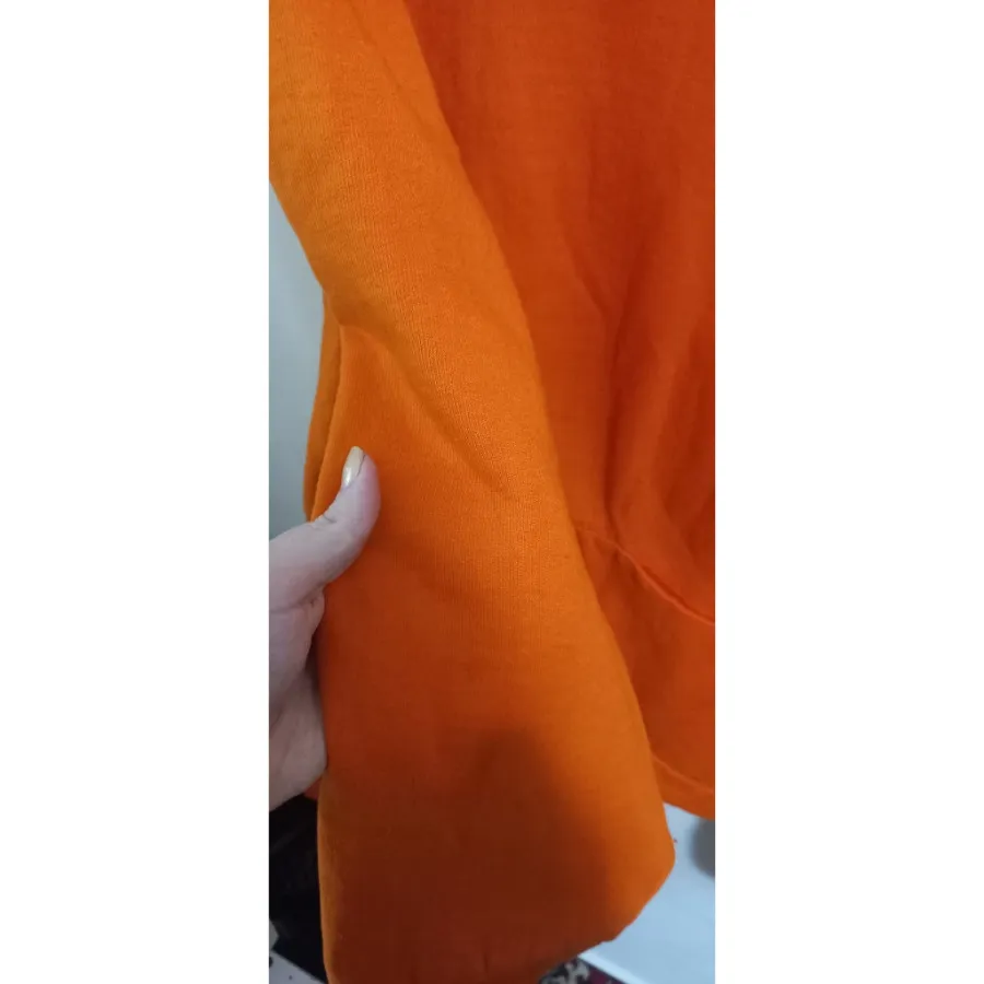 هودی تو کرکی نارنجی
