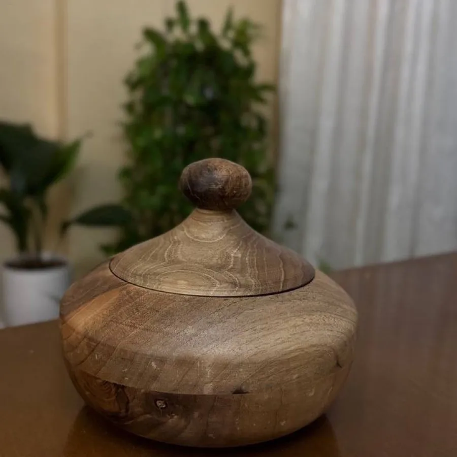 شکلات خوری