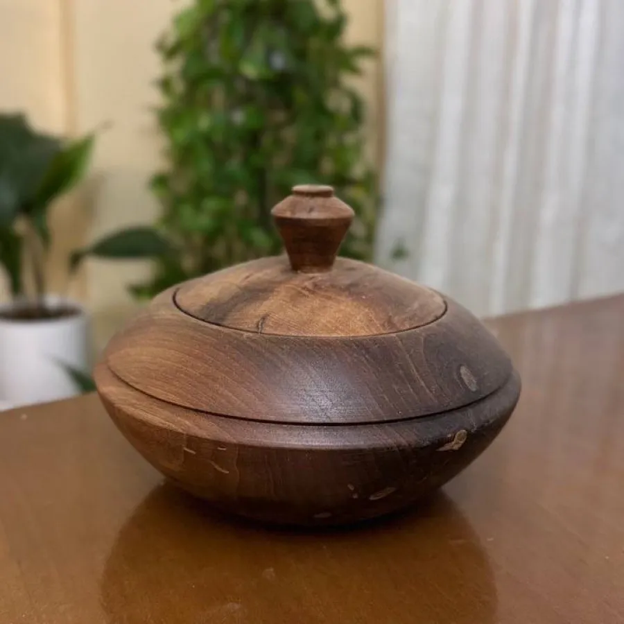 شکلات خوری