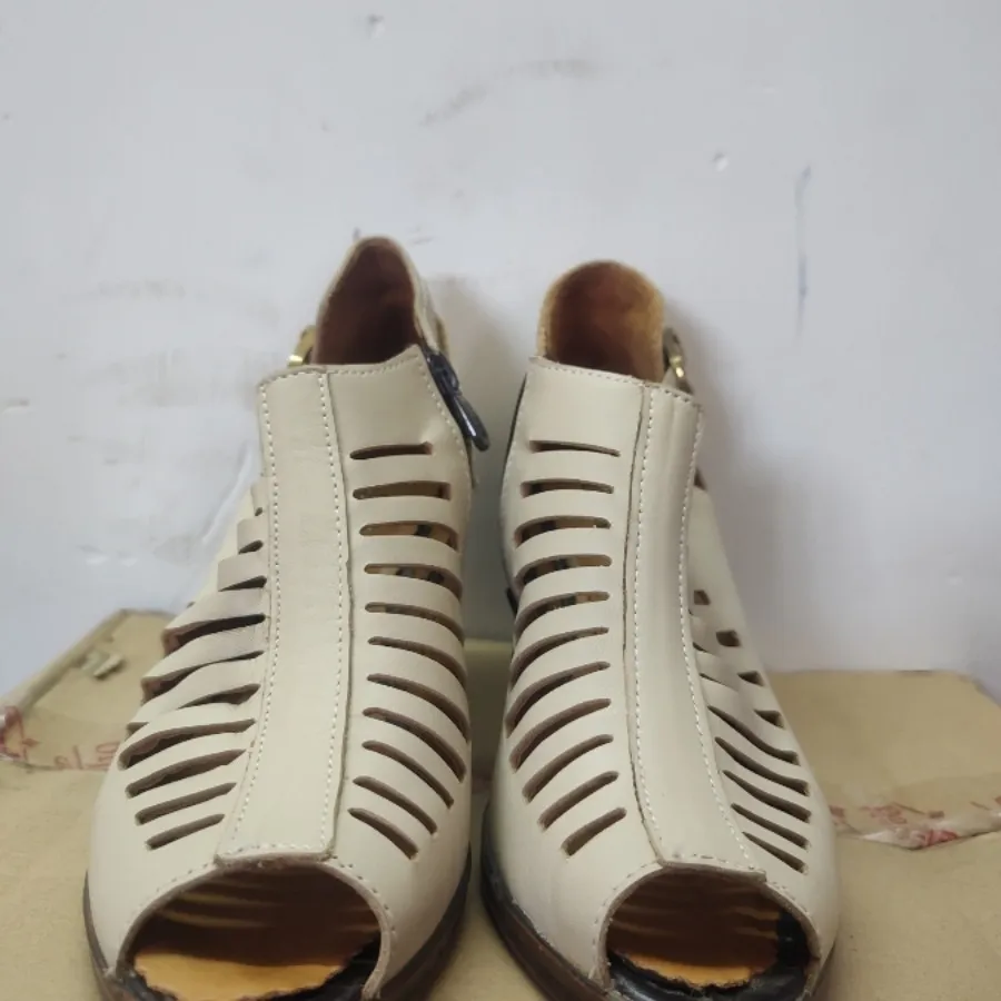 کفش زنانه چرمی مجلسی