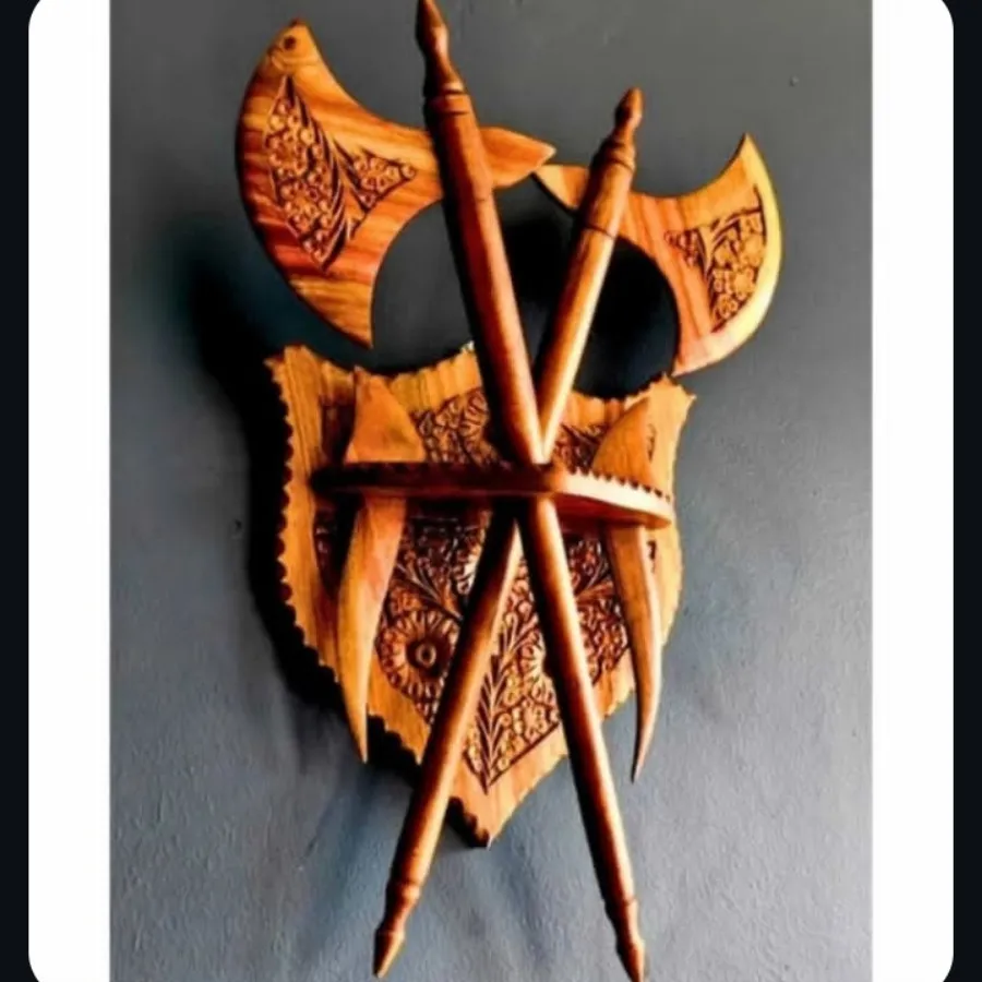دیوار کوب چوبی