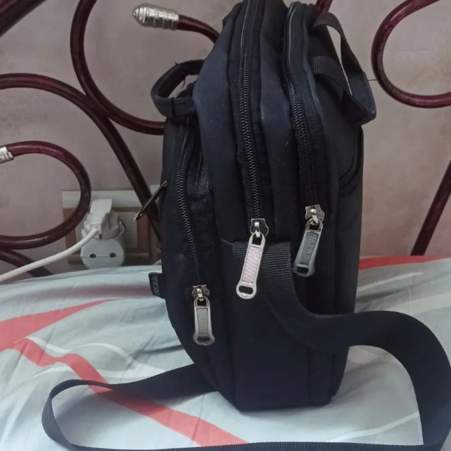 کیف اداری رودوشی