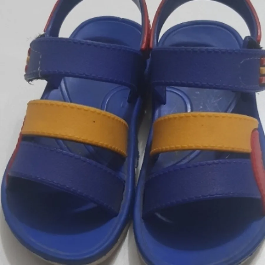 کفش یا صندل تابستونه
