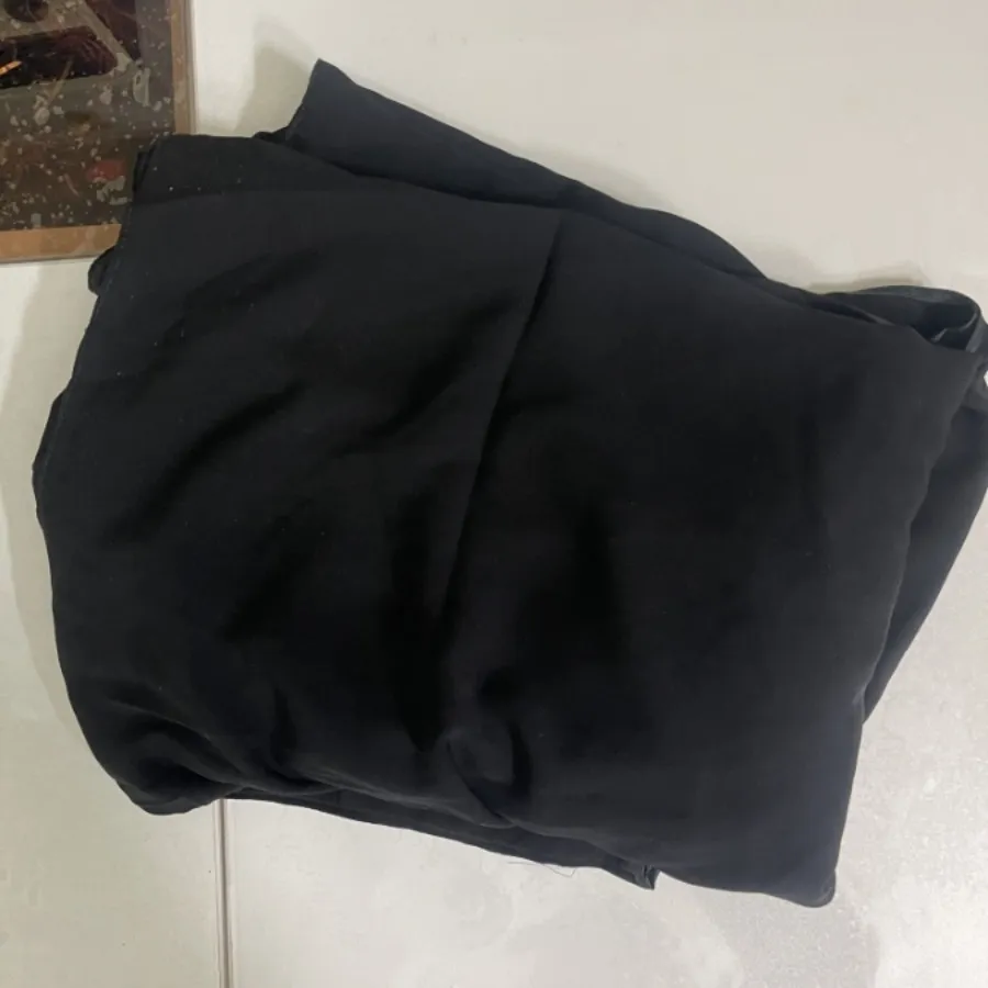 چادر کلاهدار لبه دوزی شده