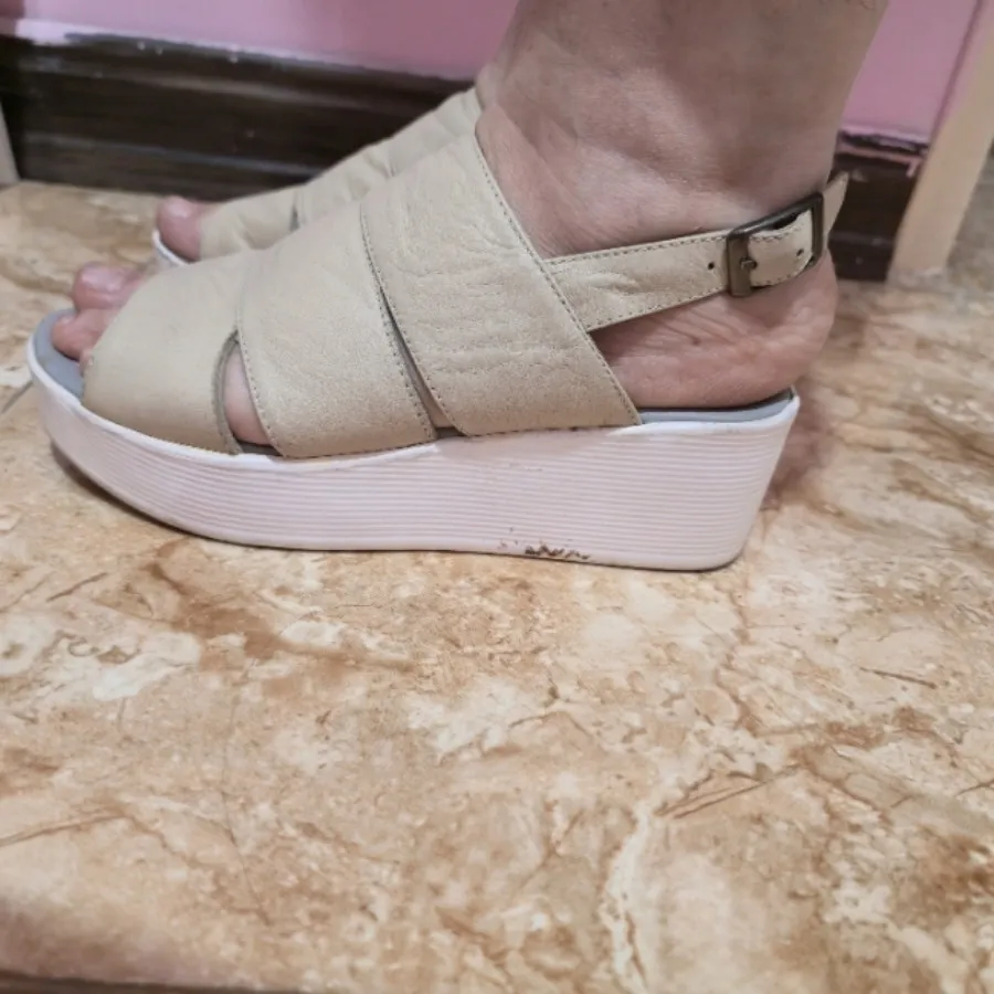 کفش تابستانه