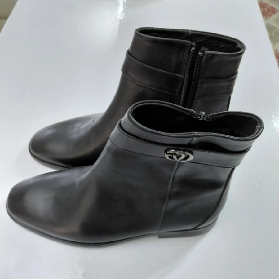 بوت زنانه