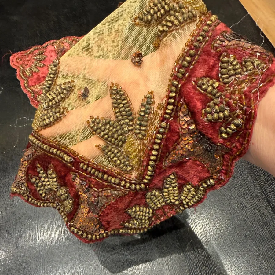 رومیزی سرمه هندی