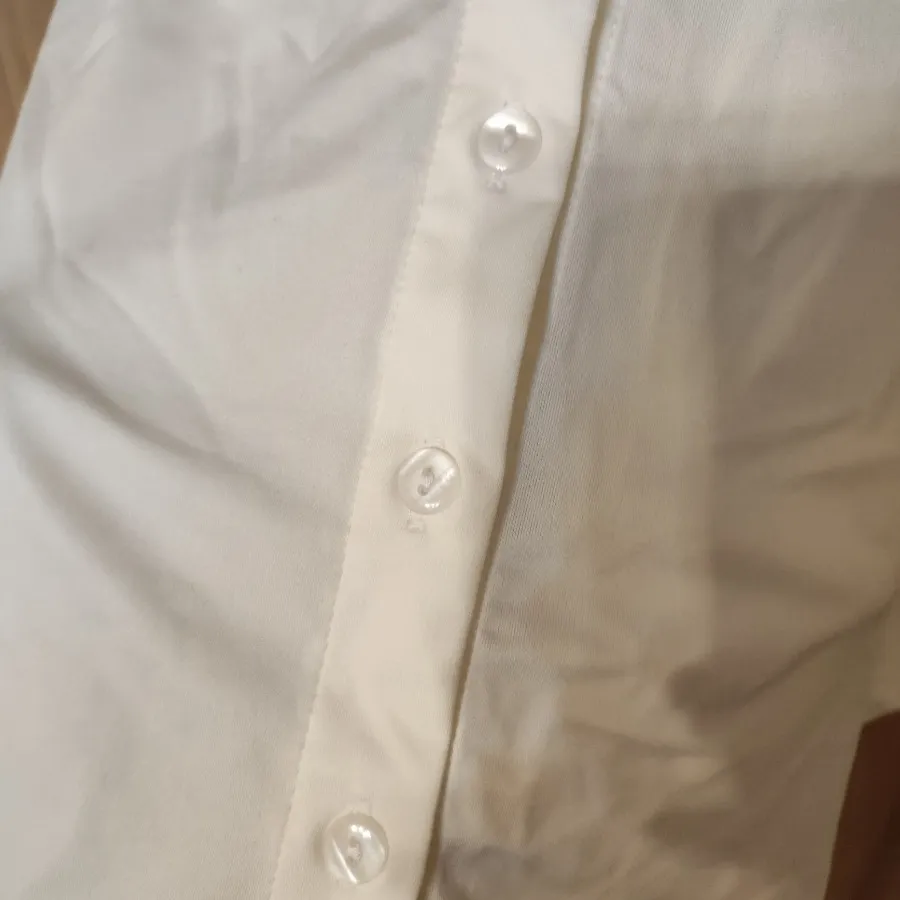 شومیز زرشکی
