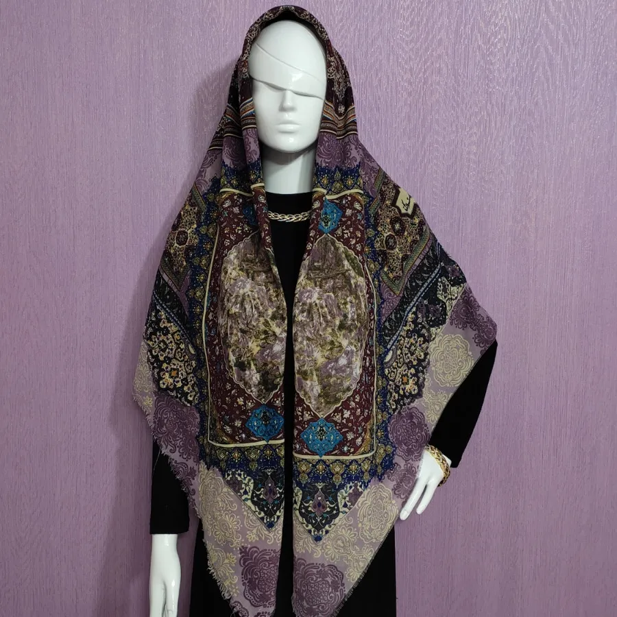 روسری نخی ژاکارد طرح سنتی