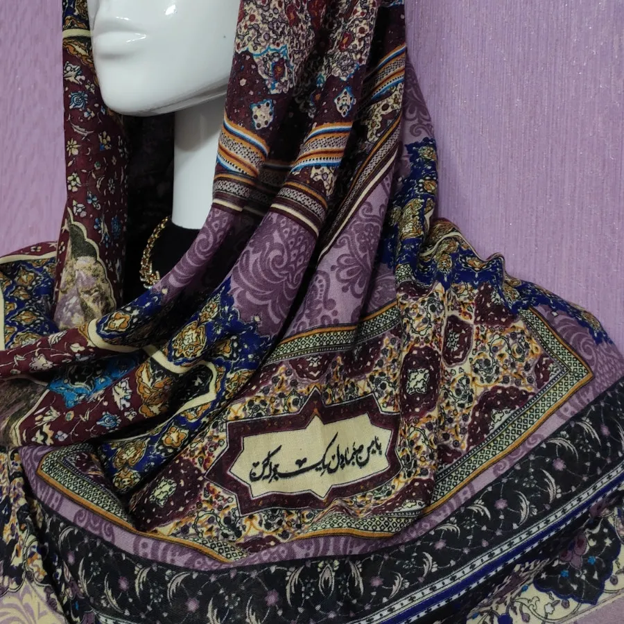 روسری نخی ژاکارد طرح سنتی