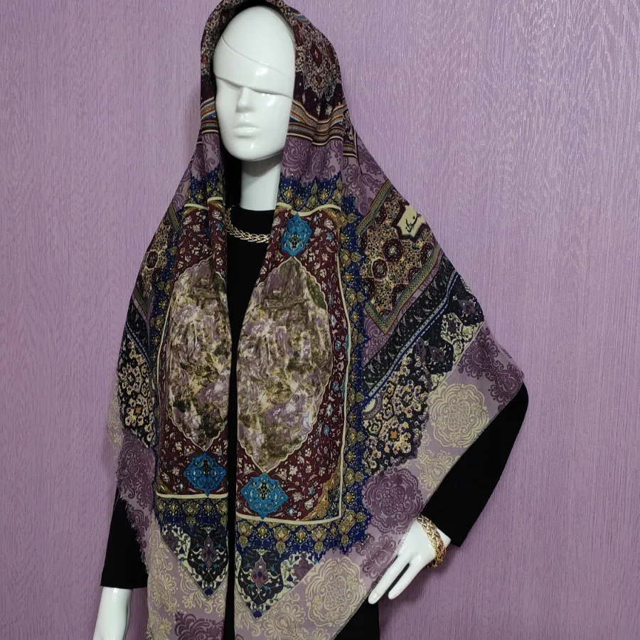 روسری نخی ژاکارد طرح سنتی