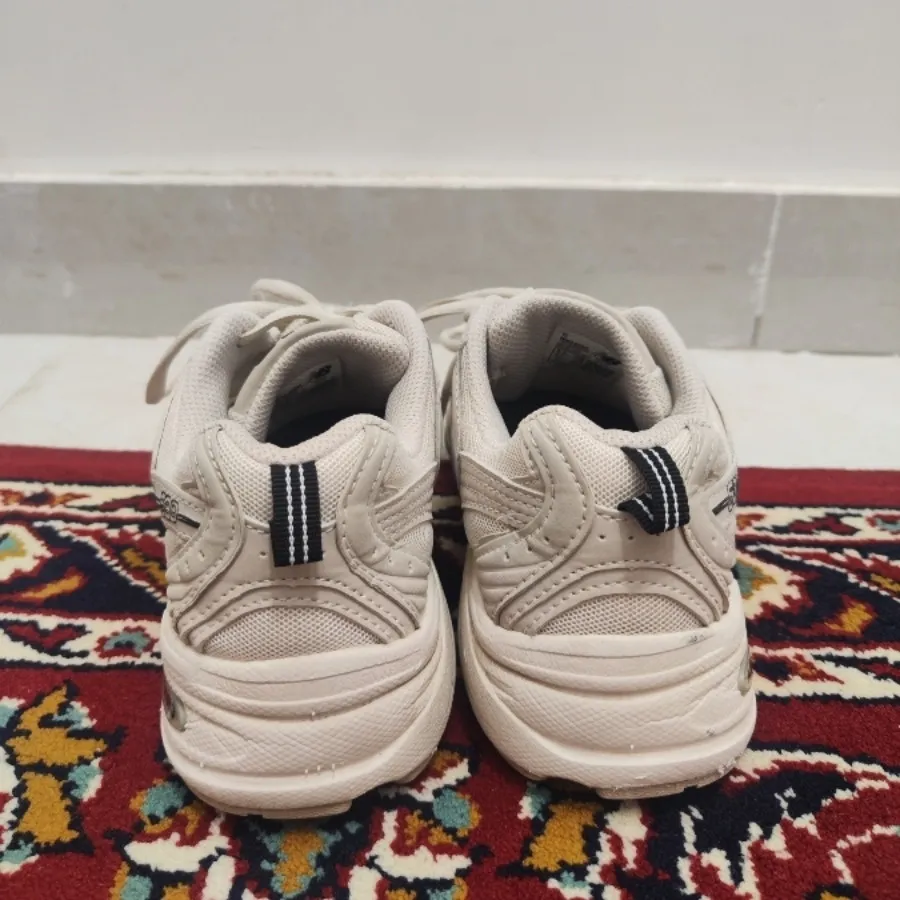 کفش کتونی نیوبالانس 530