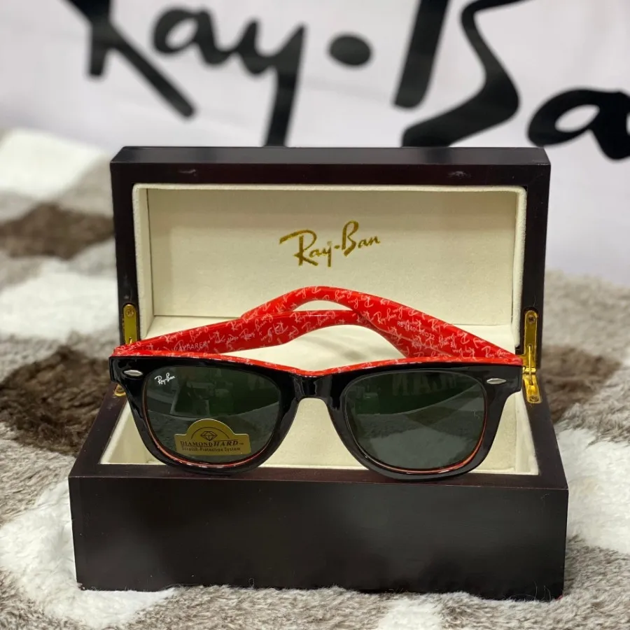 Ray ban