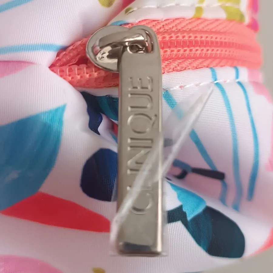clinique cosmetic bag