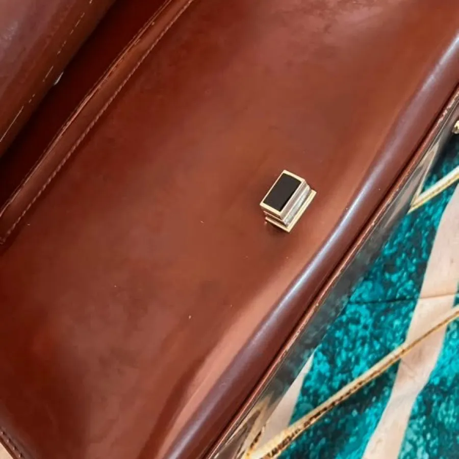 کیف برن button