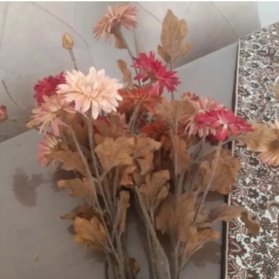 گل و گلدان مصنوعی