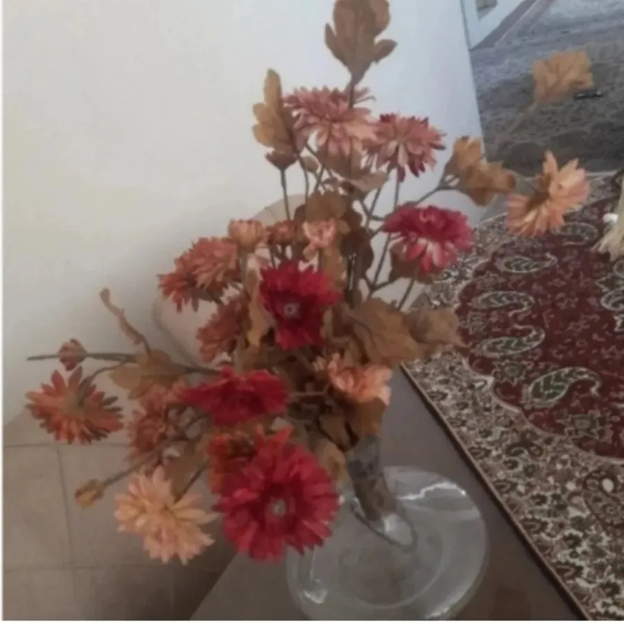 گل و گلدان مصنوعی