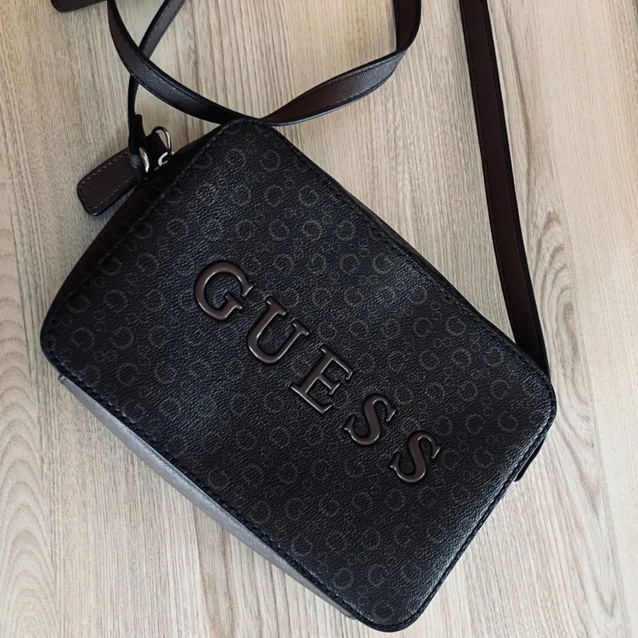 کیف برند گس GUESS