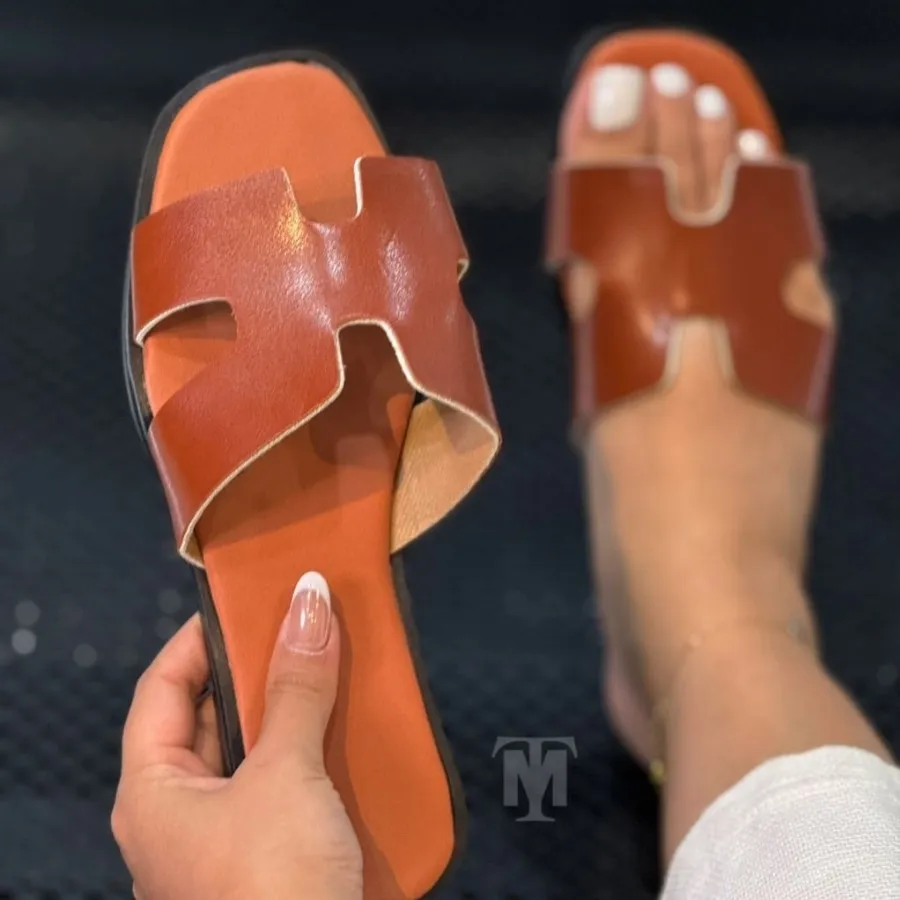 صندل قهوه ای مدل روشن