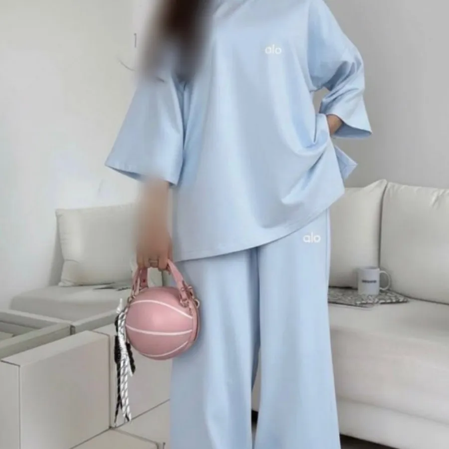 ست تیشرت و‌شلوار