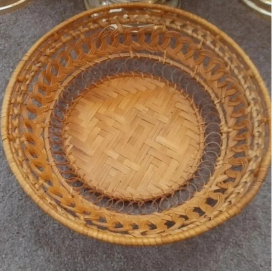 سبد حصیری