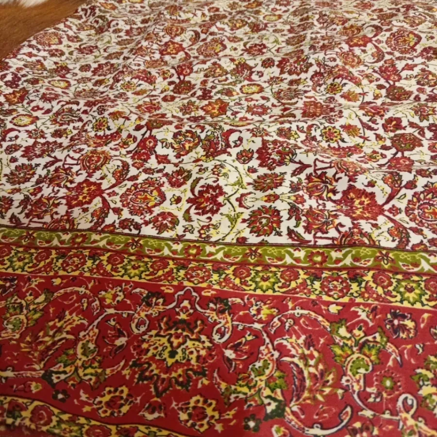 روسری ساتن قواره بزرگ