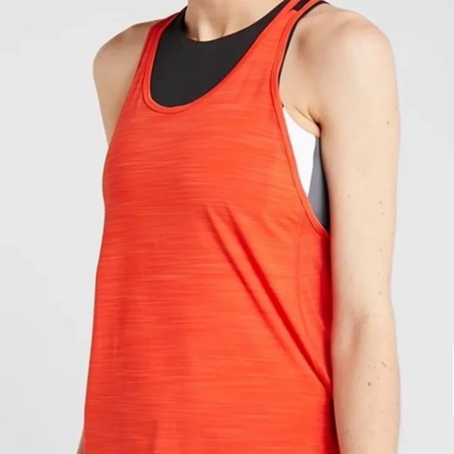تاپ ورزشی reebok