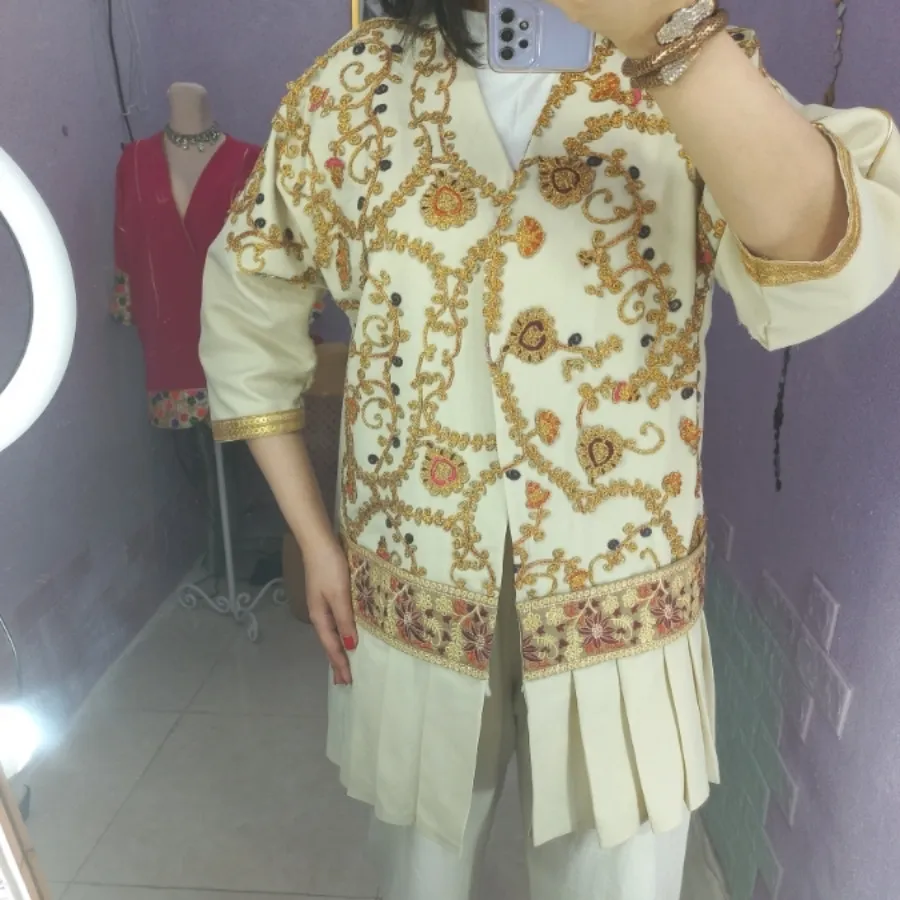 مانتو سنتی هندی