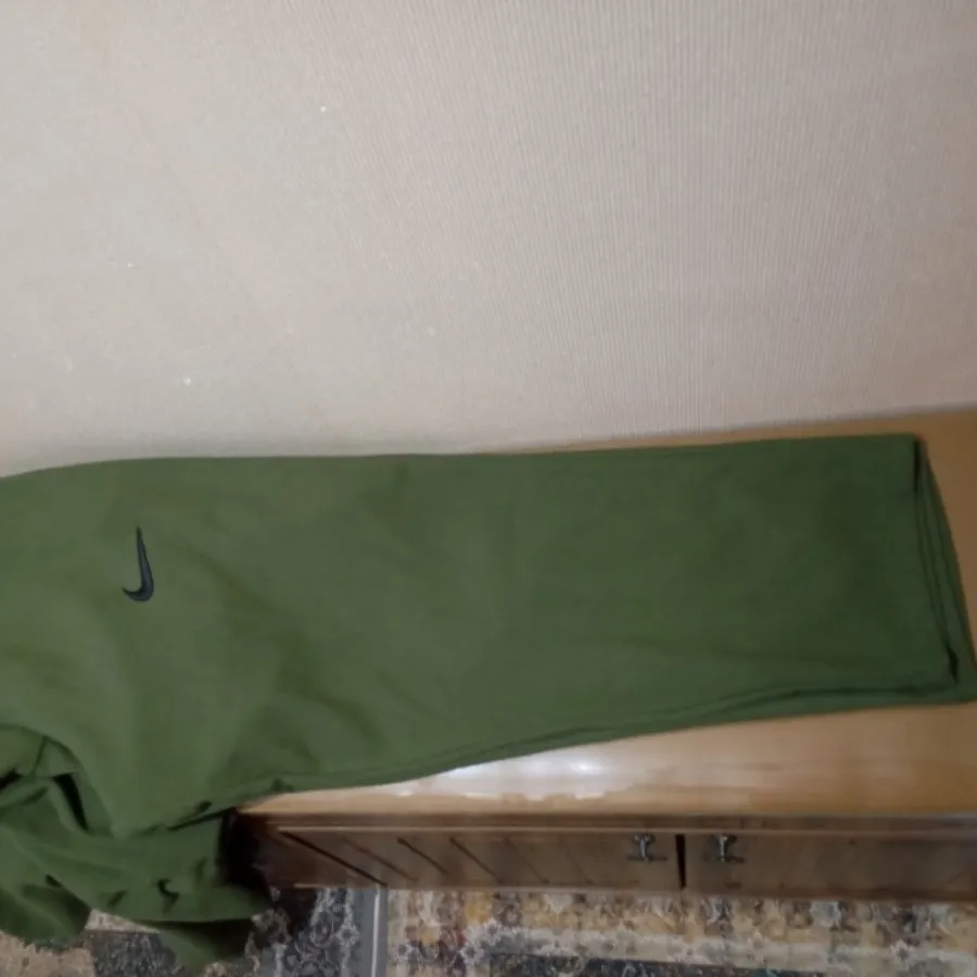 هودی و شلوار ست
