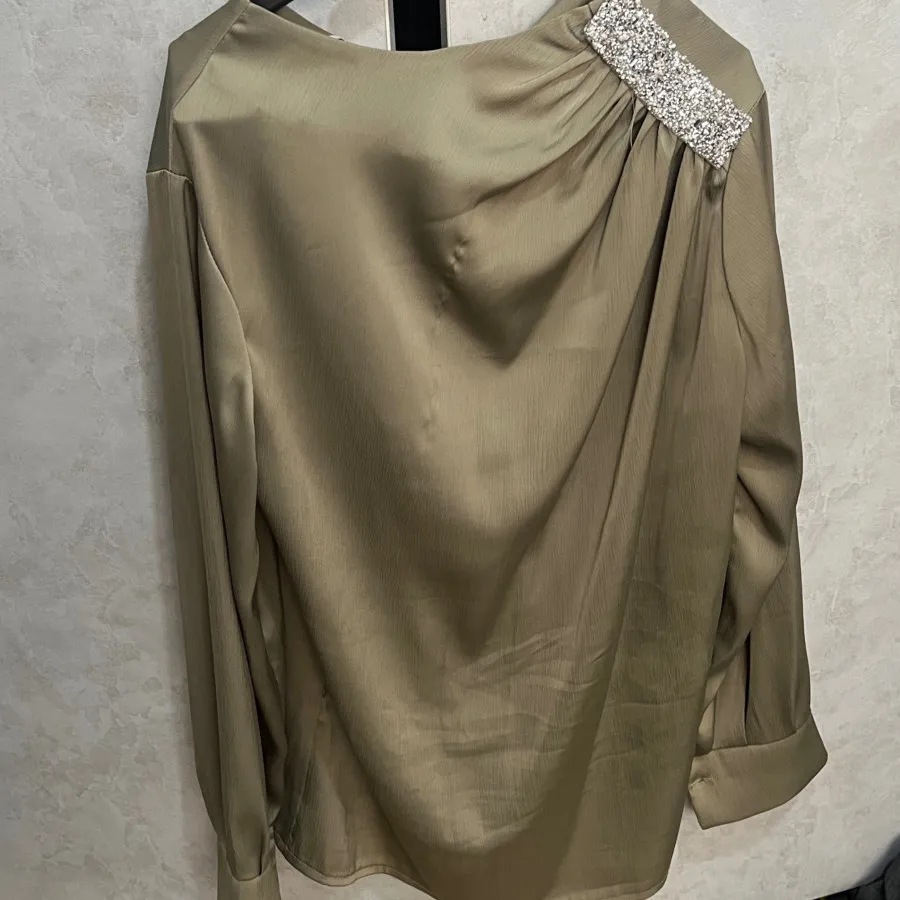 لباس مجلسی و‌شومیز