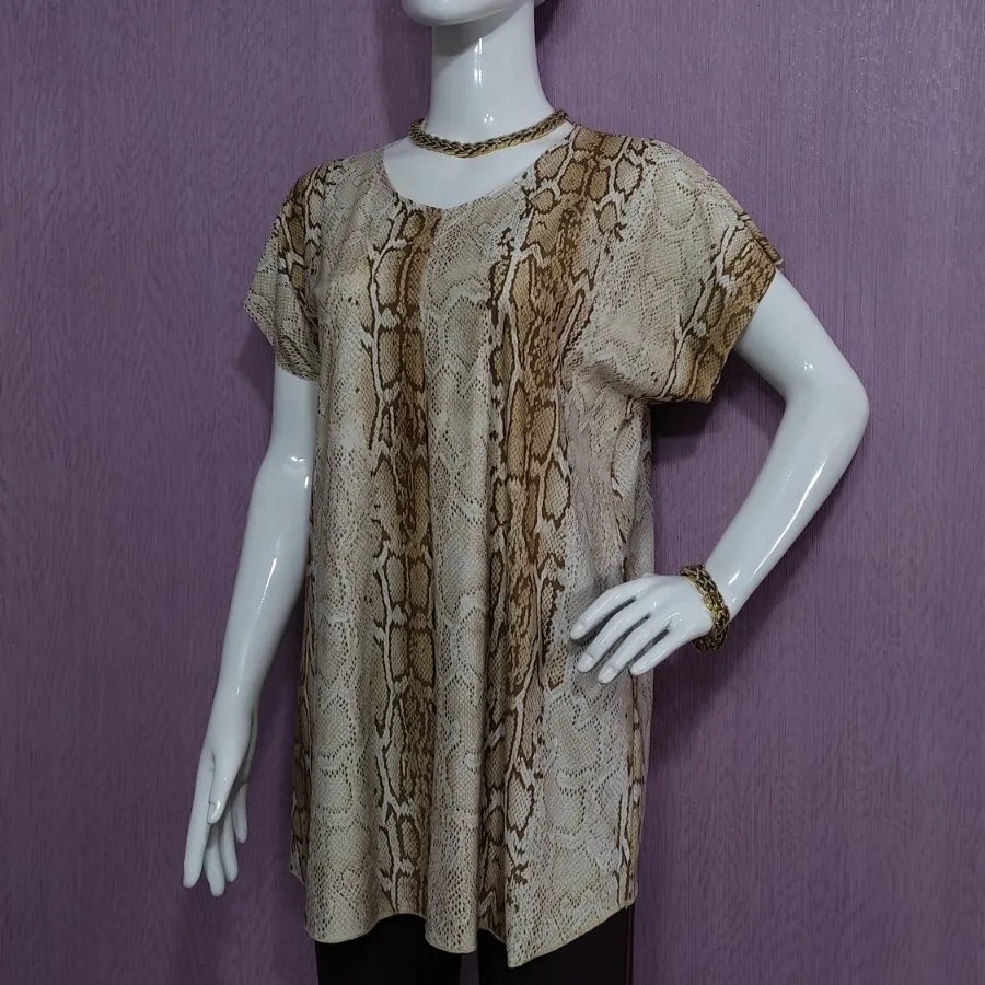 تیشرت طرح پوست ماری