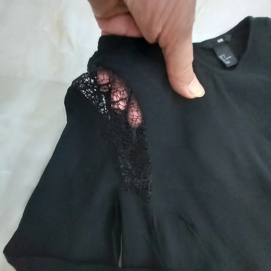پیراهن اچ ان ام