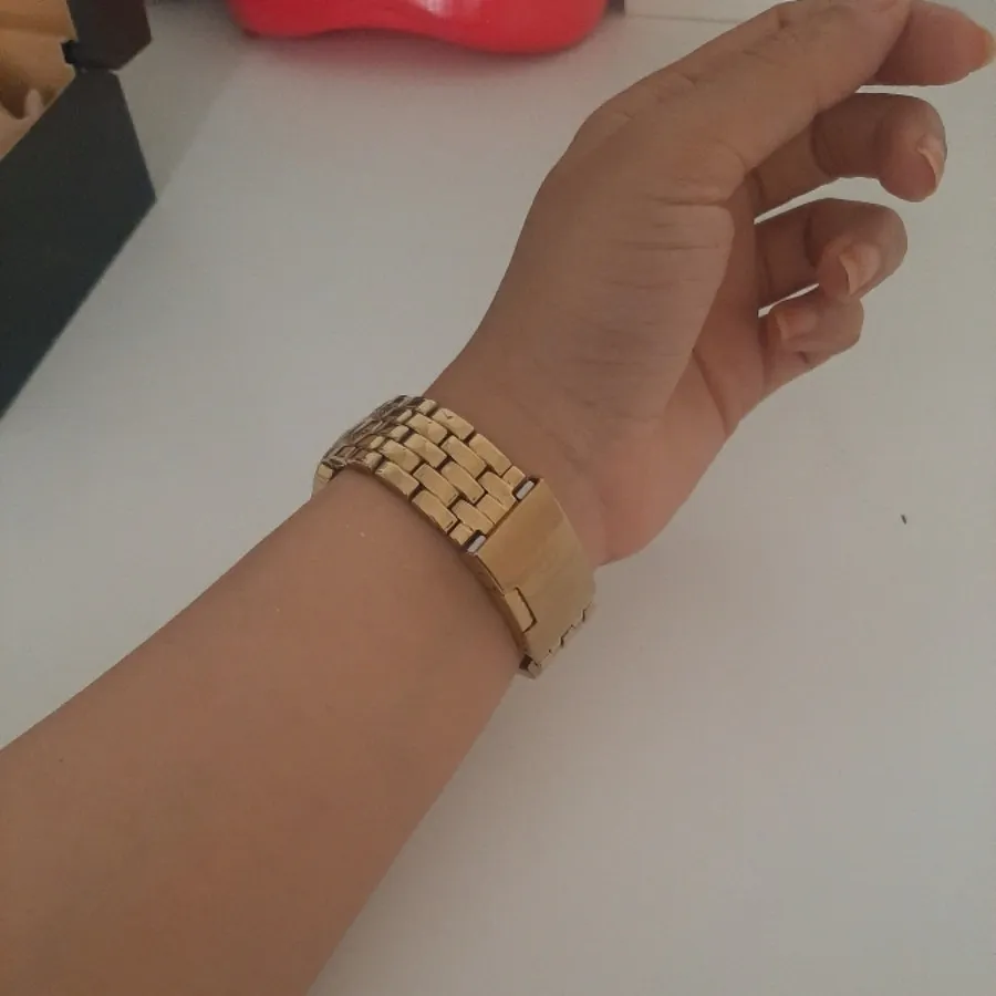 ساعت مارک الگانس