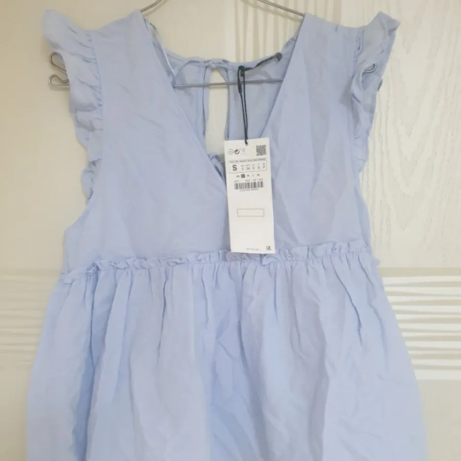 تاپ زارا ZARA
 آبی سایز s