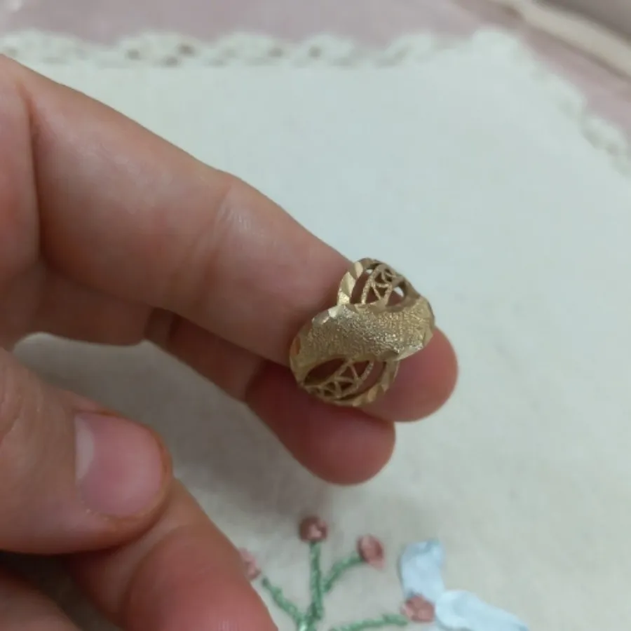 تعدادی  بدلیجات طلا روس