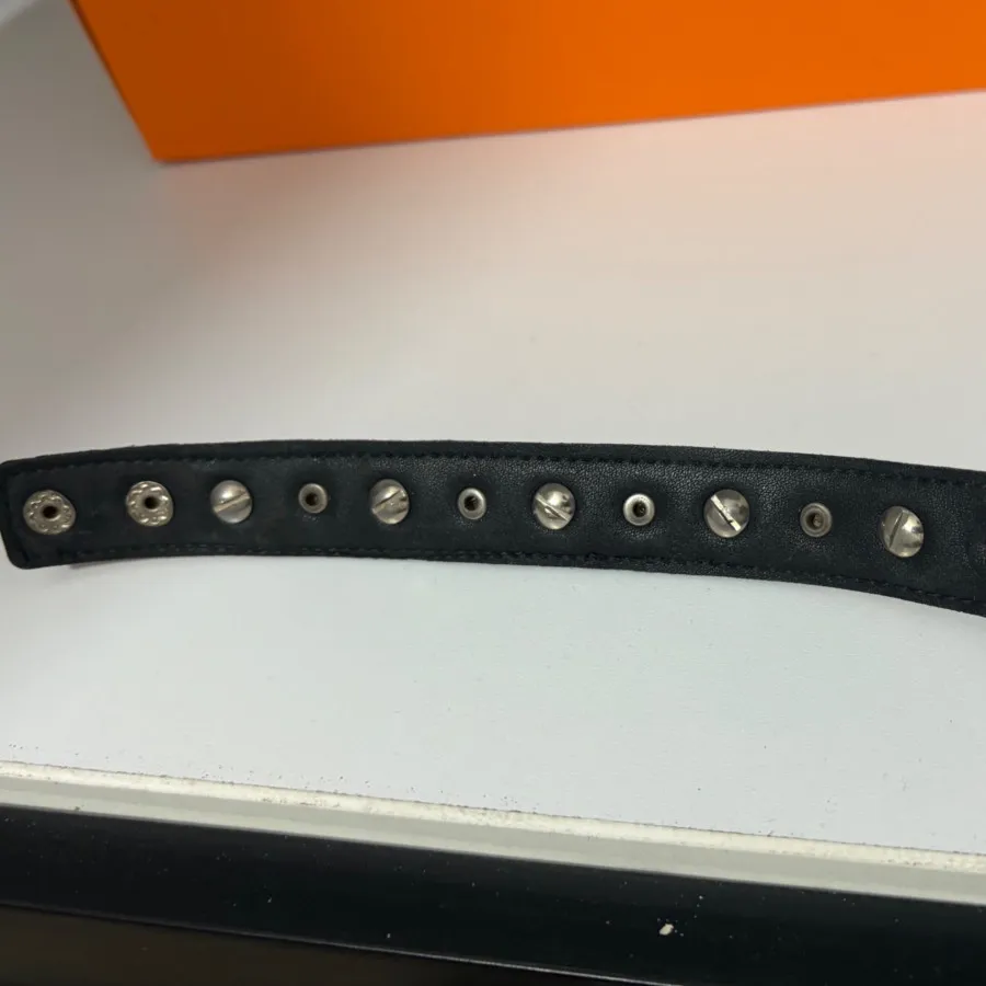 دستبند اسپایکی spike