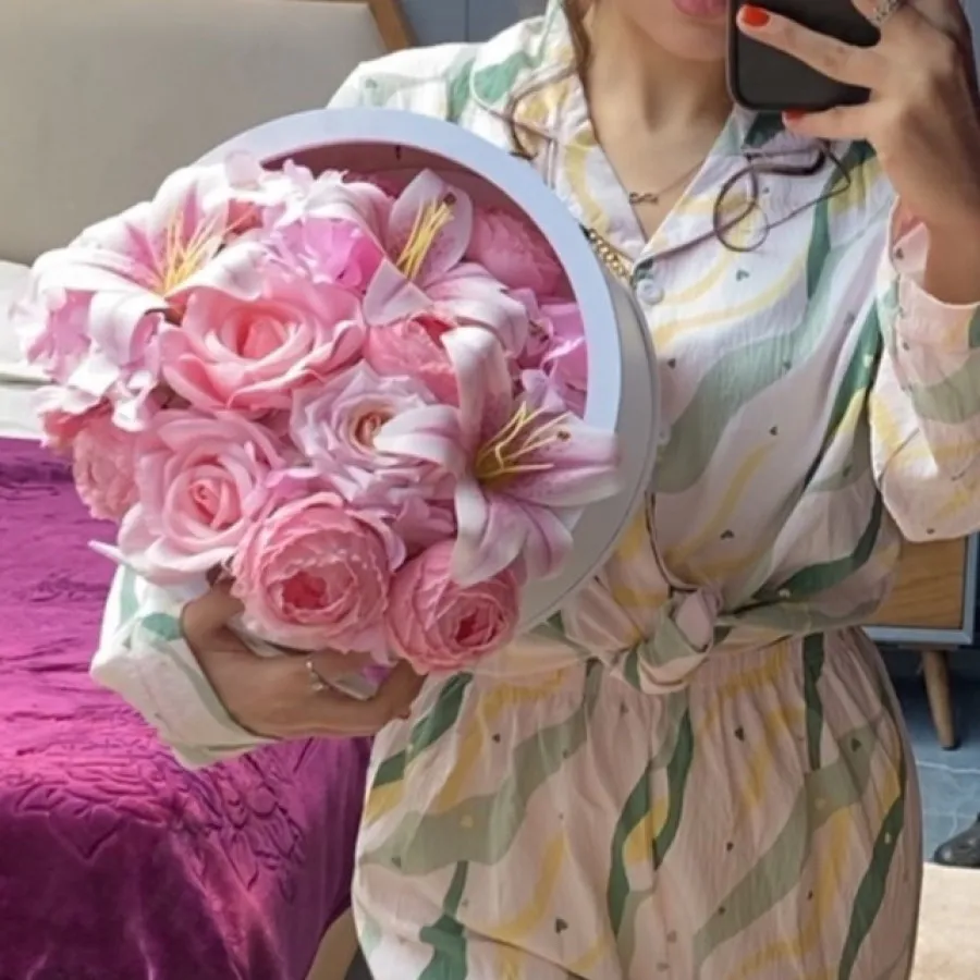 گل مصنوعی دکوری