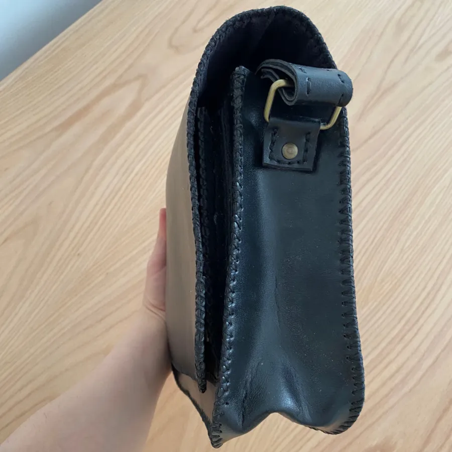 کیف مشکی بنددار
