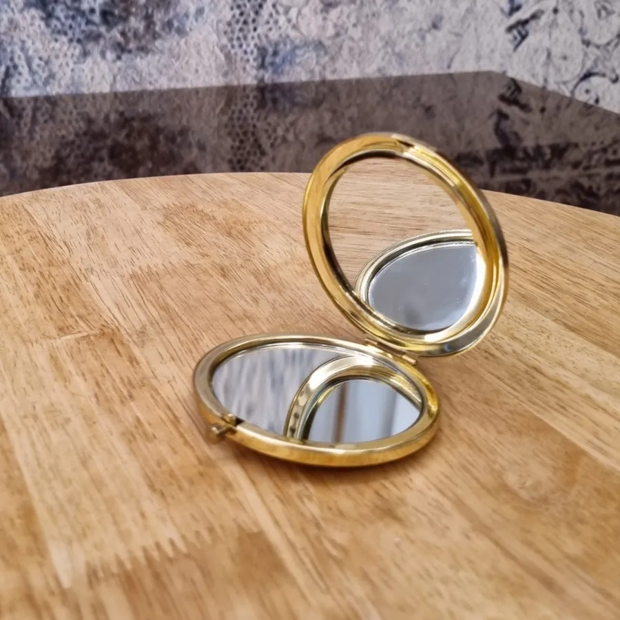 آینه جیبی مرواریدی