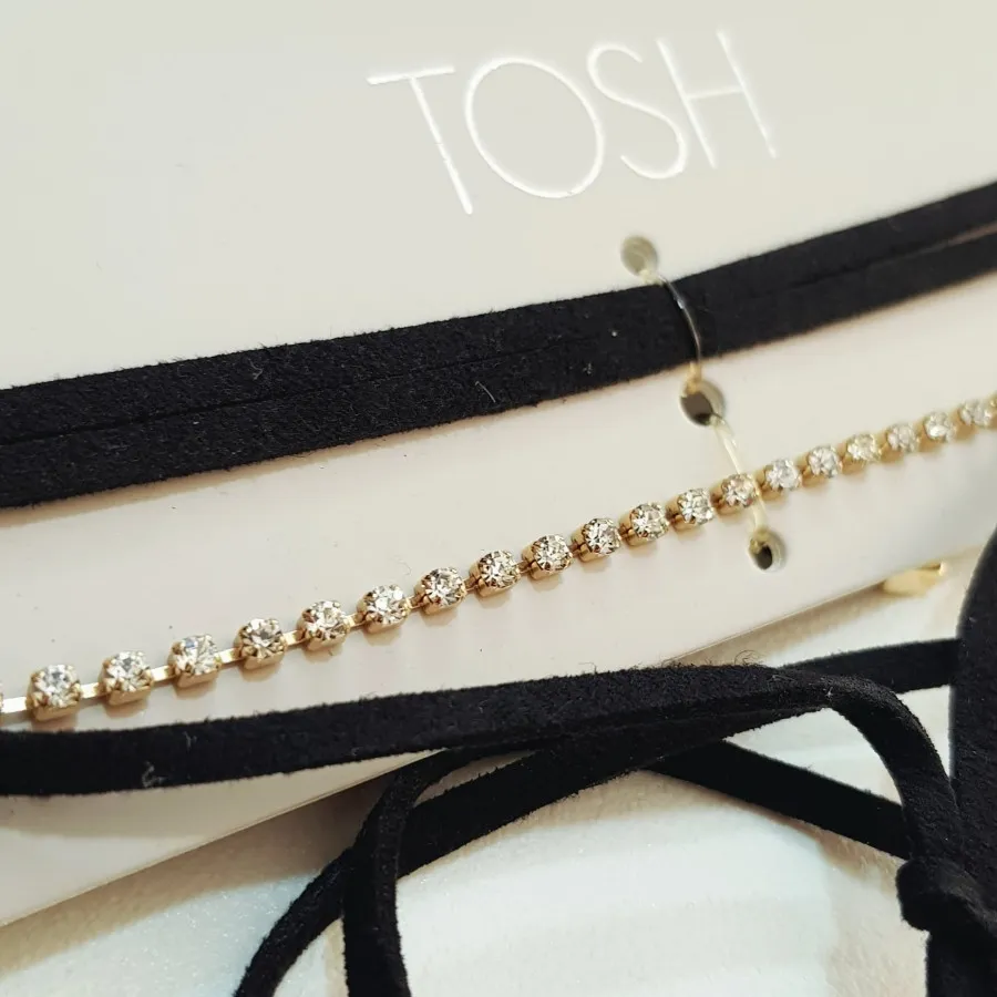 گلوبند مشکی طلایی Tosh
