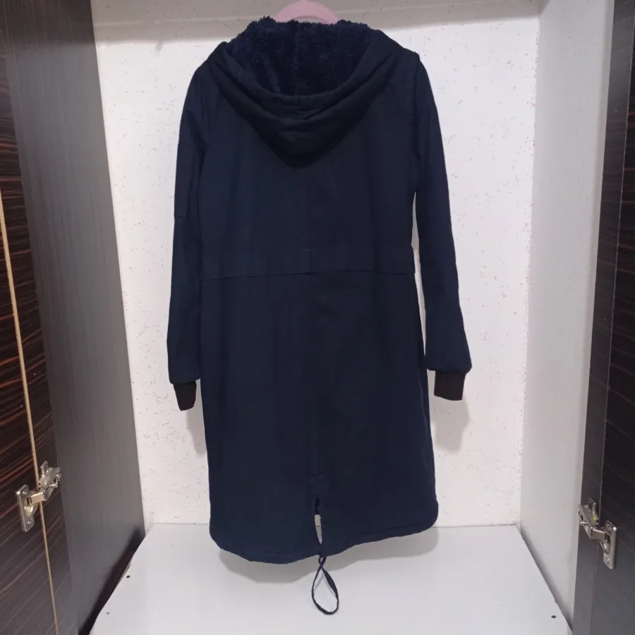 کاپشن کلاه دار سرمه ایی