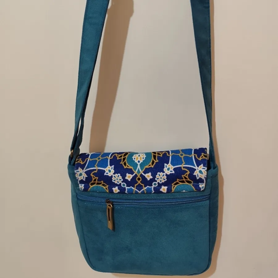 کیف دوشی