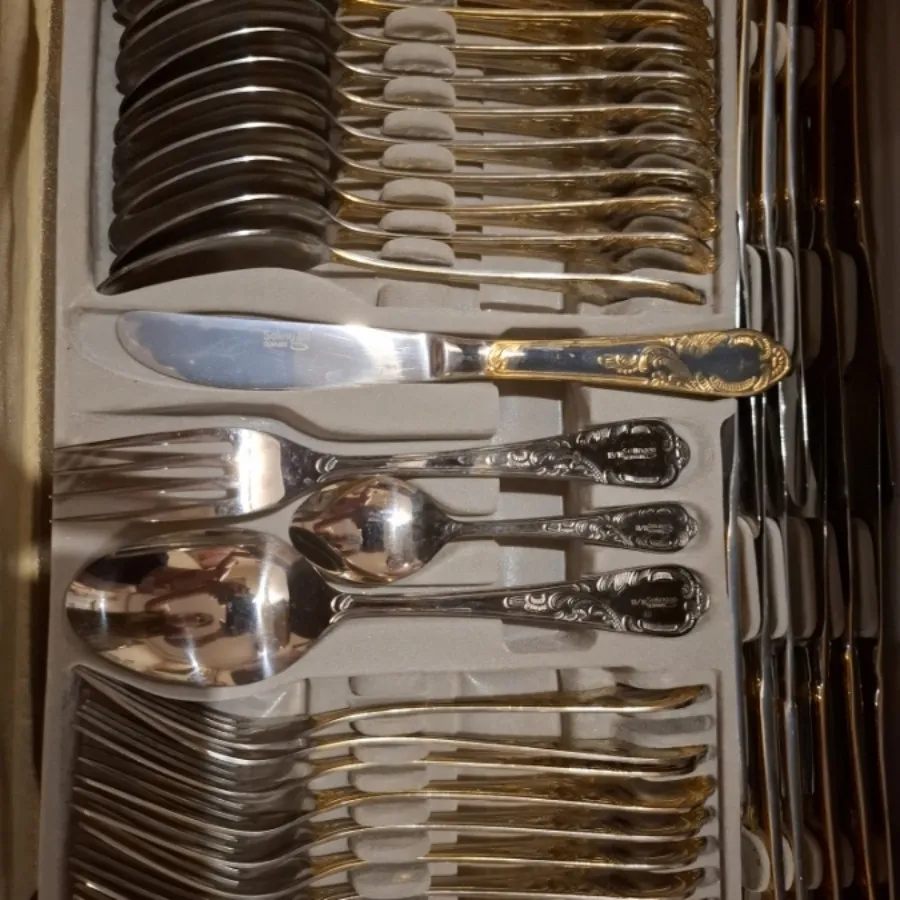 سرویس قاشق و چنگال