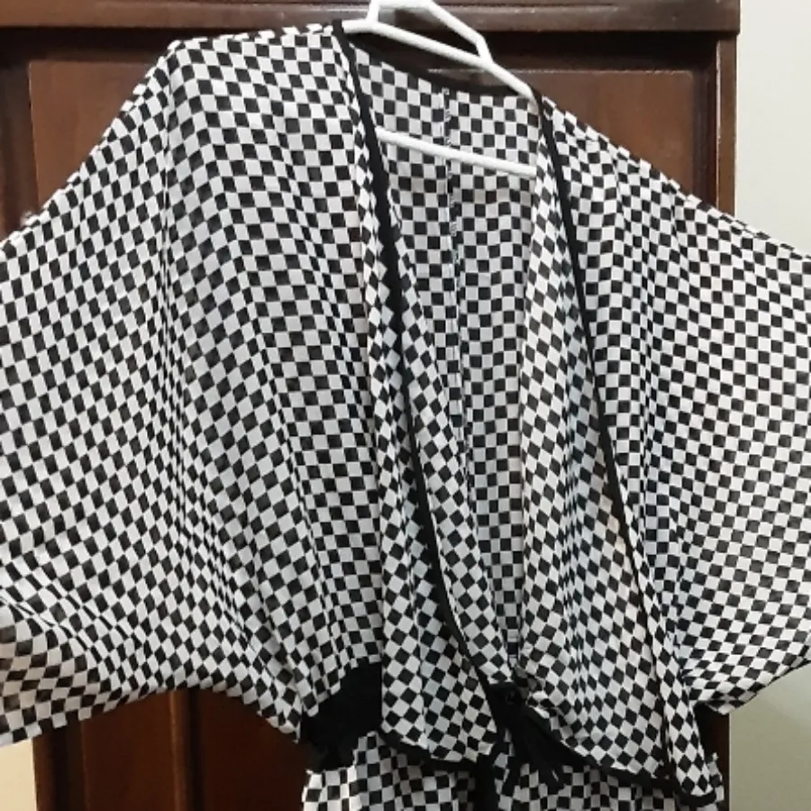 رویی جلو باز حریر